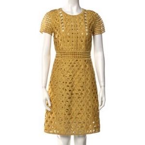 Burberry Prorsum Scoop Neck Knee Length Dress $4,895